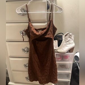 brown mini billabong dress